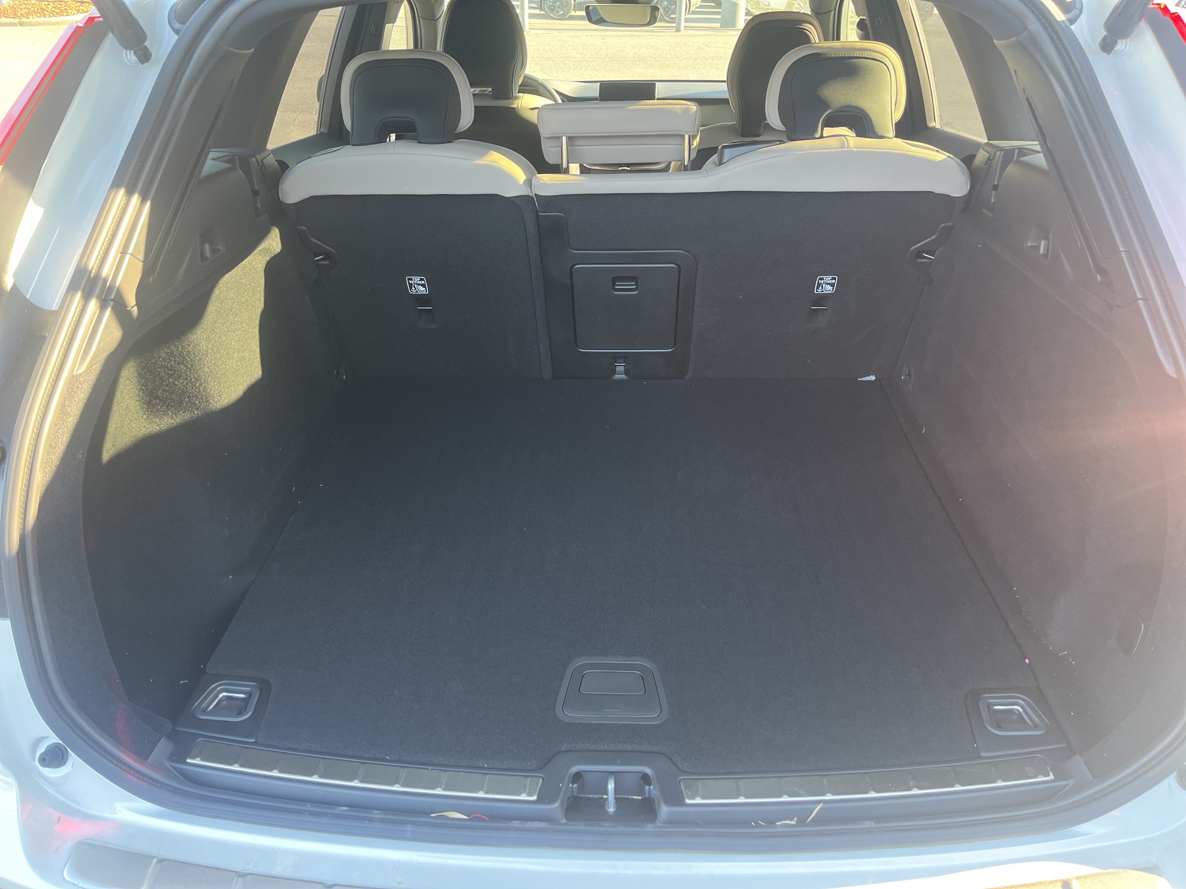 New 2026 Volvo XC60 B5 Plus w/ Protection Package Premier image 7