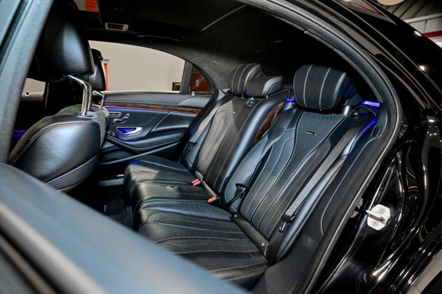 Used 2014 Mercedes-Benz S 63 AMG 4MATIC Sedan image 31