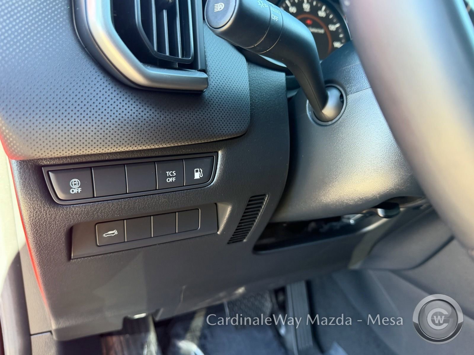 Used 2025 MAZDA CX-50 2.5 Hybrid w/ Preferred Pkg image 24