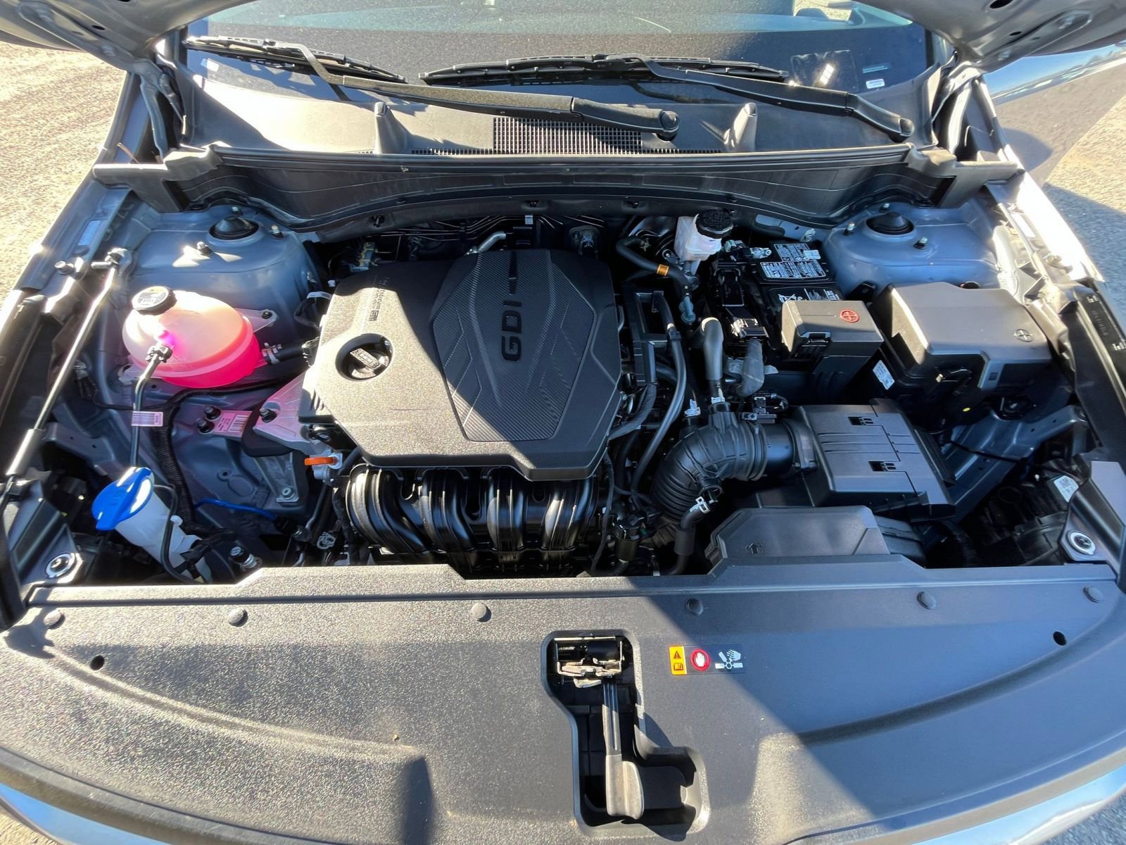 Used 2025 Kia Sportage LX image 31