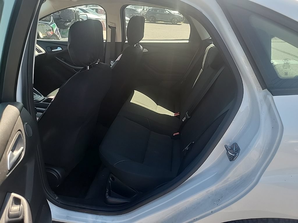 Used 2018 Ford Focus SEL FWD image 19