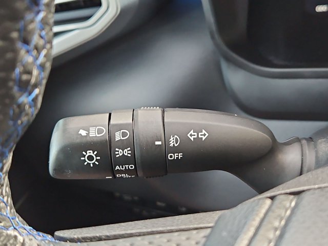 Used 2024 Toyota Tundra Platinum AWD/4WD image 25