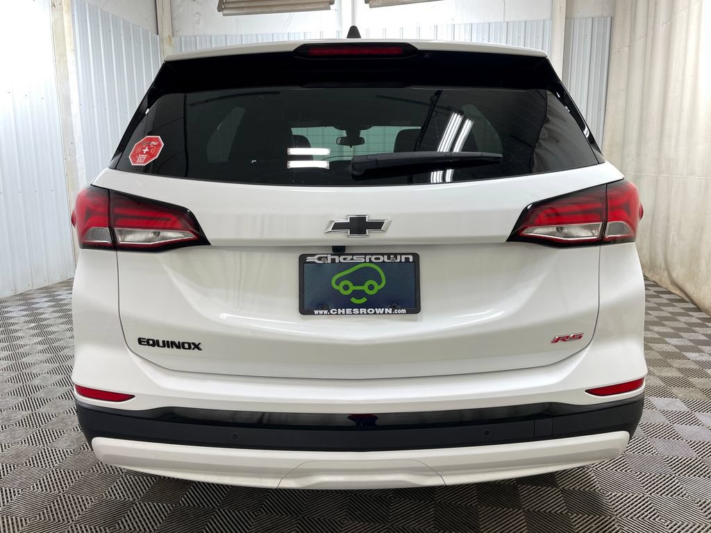 Certified 2024 Chevrolet Equinox RS w/ LPO, Floor Liner Package FWD image 17