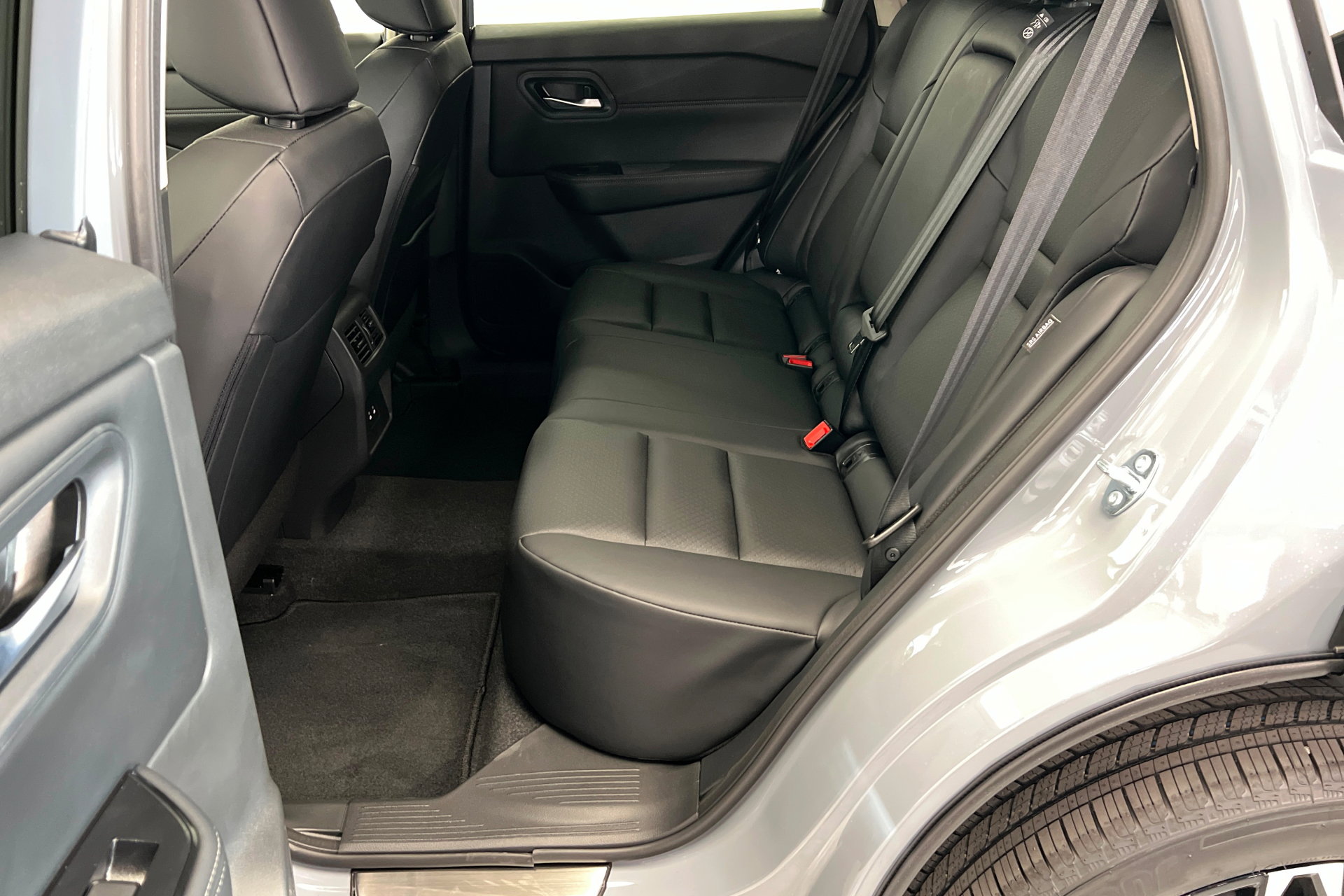 New 2026 Nissan Rogue SV image 21