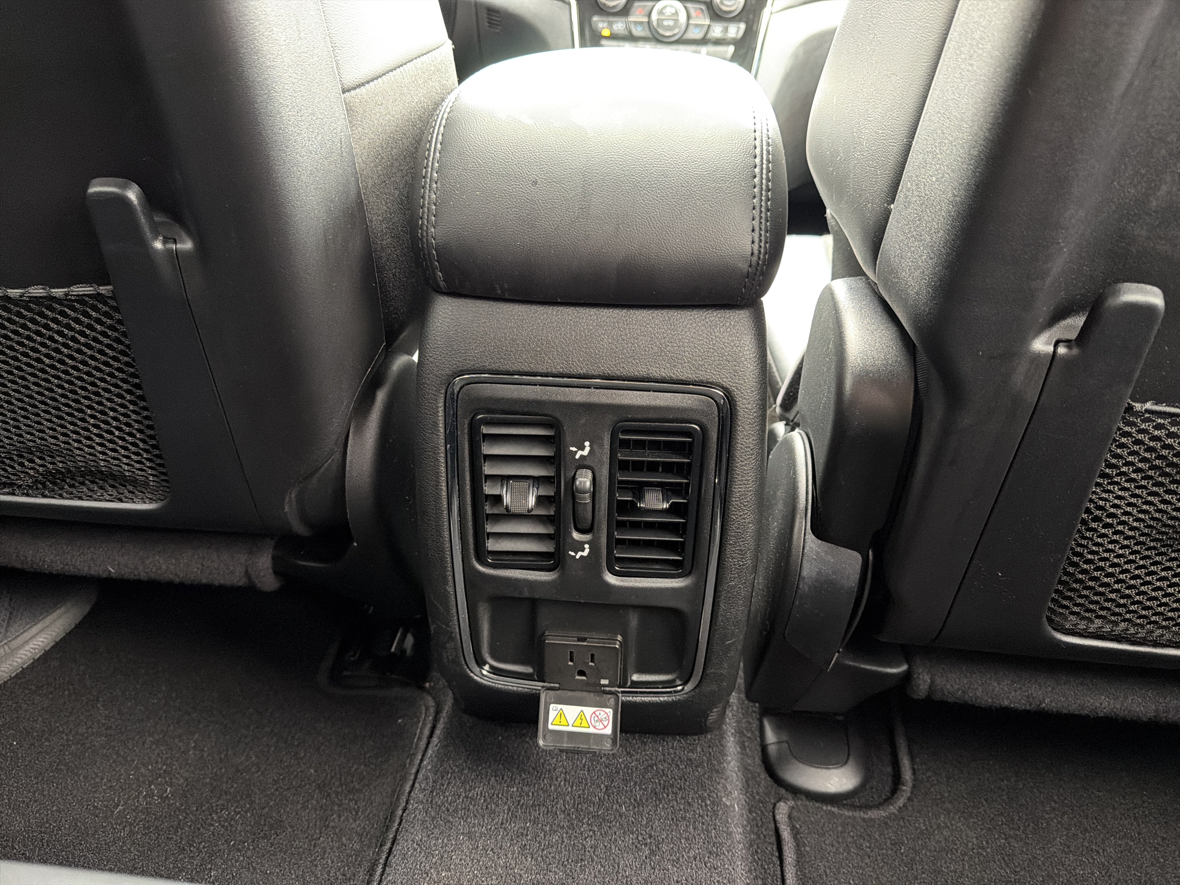 Used 2021 Jeep Grand Cherokee Laredo X AWD/4WD image 29