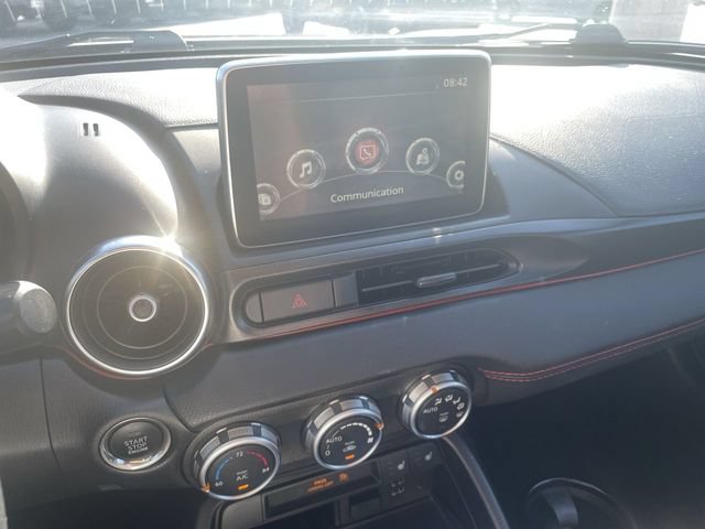Used 2020 FIAT 124 Spider Abarth w/ Convenience Group RWD image 29