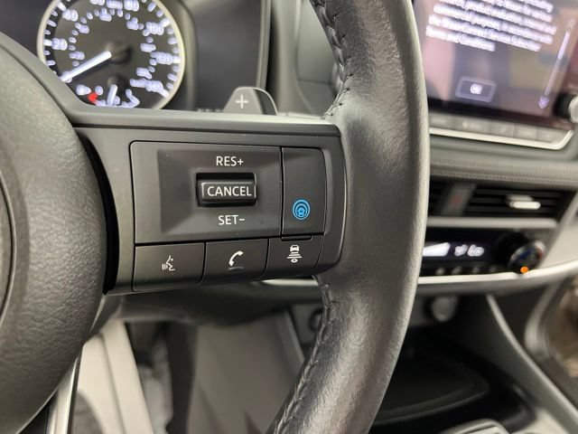 Used 2024 Nissan Rogue SV w/ SV Premium Package AWD/4WD image 23