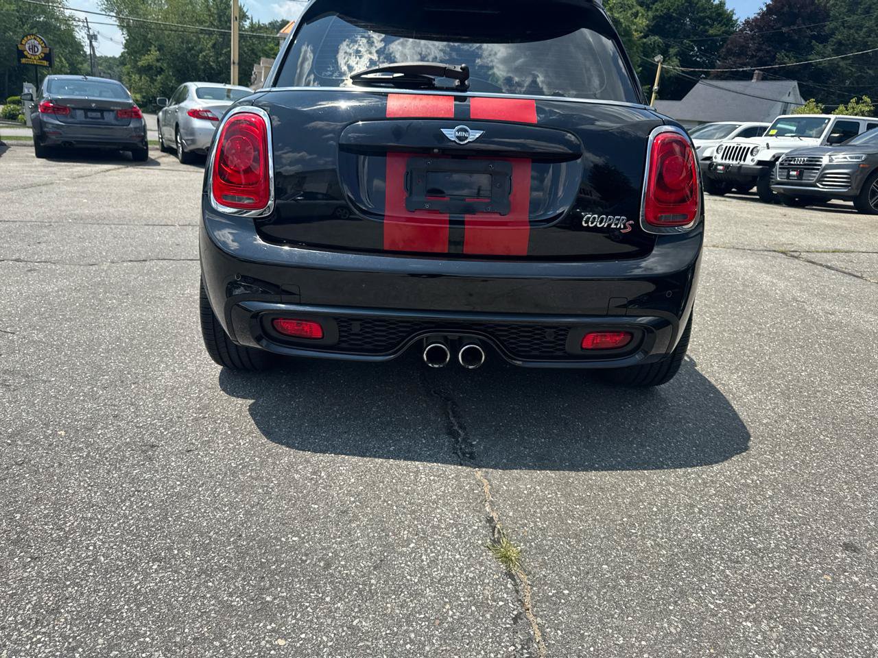 Used 2018 MINI Cooper S FWD image 11