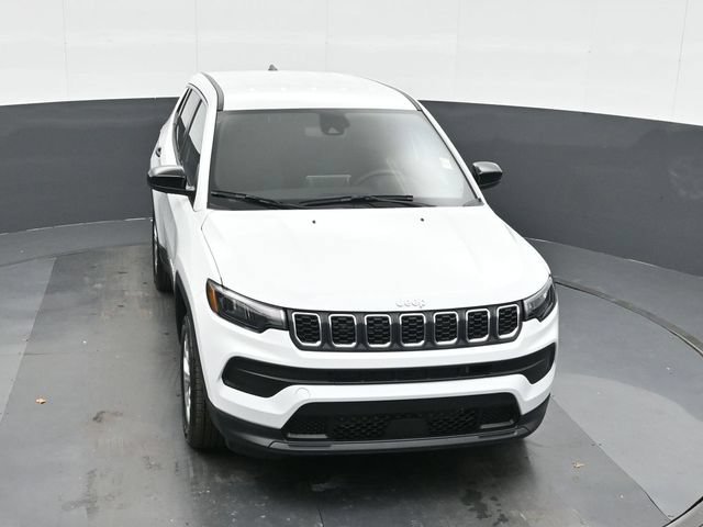 Used 2025 Jeep Compass Sport AWD/4WD image 33