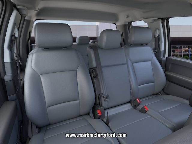 New 2026 Ford F250 XL w/ XL Driver Assist Package RWD image 10