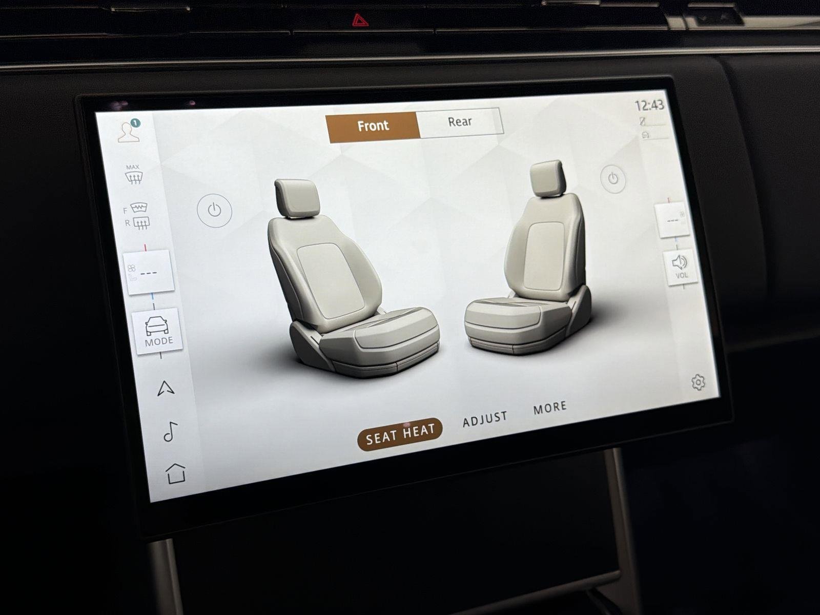 New 2026 Land Rover Range Rover SE image 20