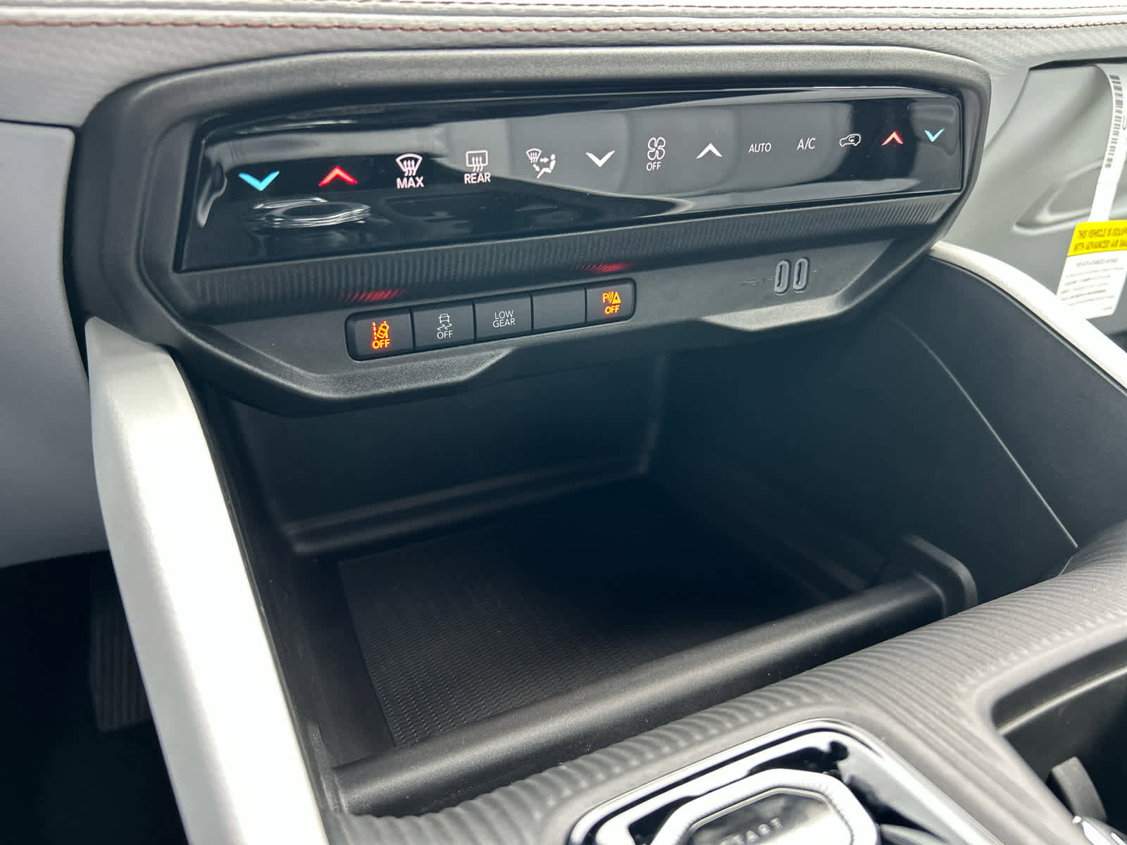 New 2026 Jeep Cherokee Limited AWD/4WD image 27