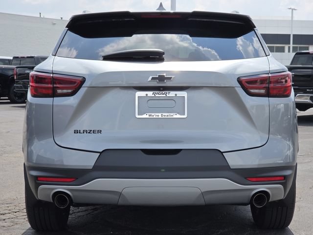 Used 2023 Chevrolet Blazer LT w/ Convenience Package FWD image 14