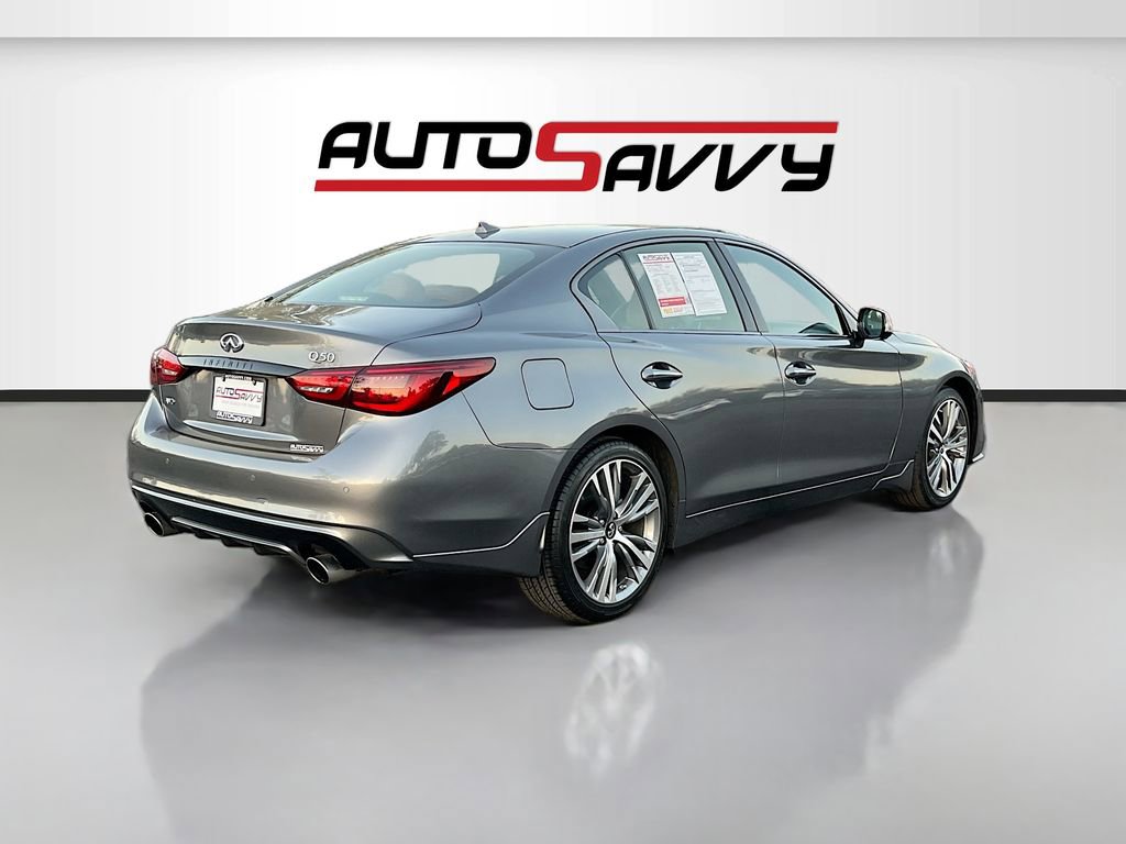 Used 2024 INFINITI Q50 Sensory image 7