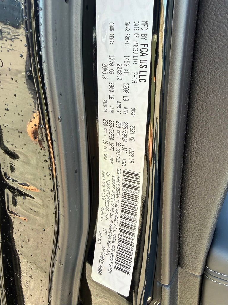 Used 2019 Dodge Durango R/T w/ Technology Group image 27