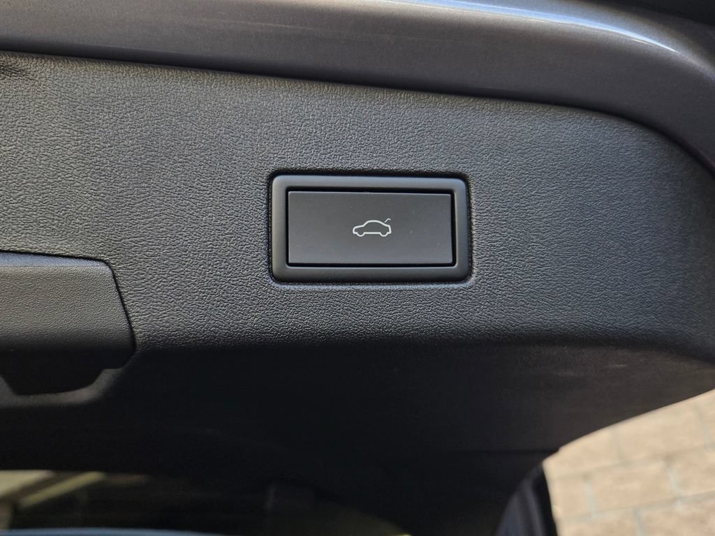 Used 2023 Volkswagen ID.4 Pro S RWD image 26