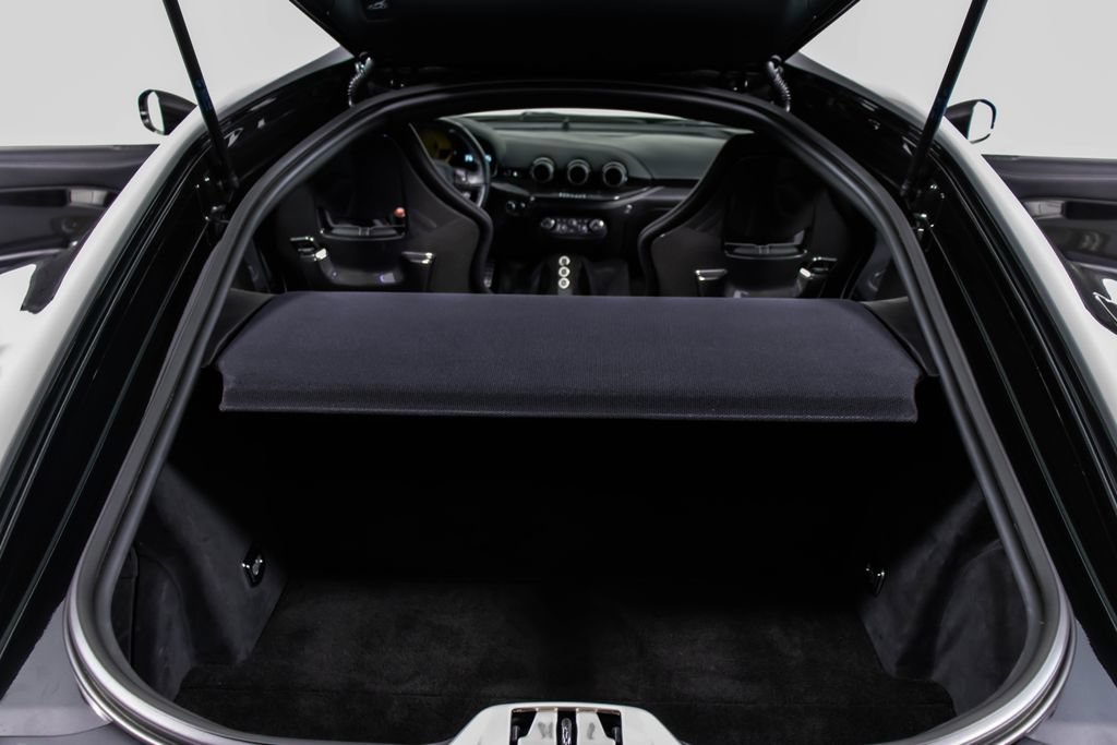 Used 2014 Ferrari F12 Berlinetta RWD image 22
