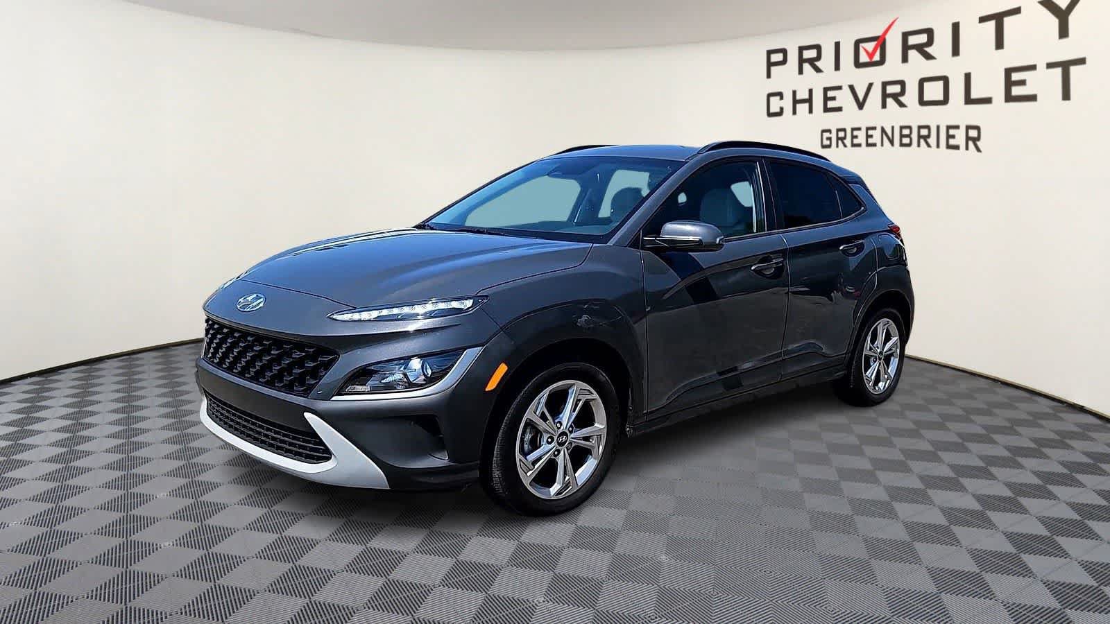 Used 2023 Hyundai Kona SEL FWD image 4