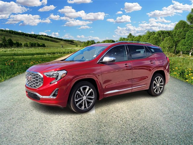 Used 2019 GMC Terrain Denali w/ Advanced Safety Package image 2