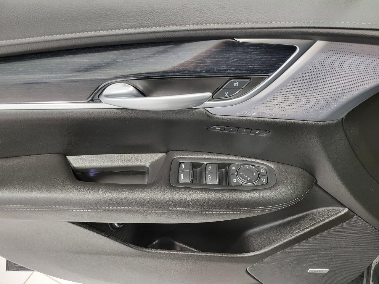 Certified 2025 Cadillac XT5 Premium Luxury image 25