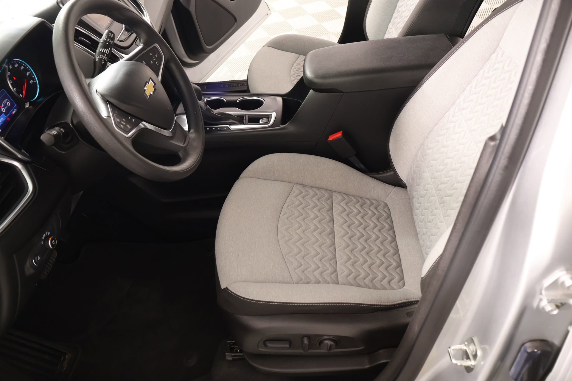 Used 2022 Chevrolet Equinox LT FWD image 10