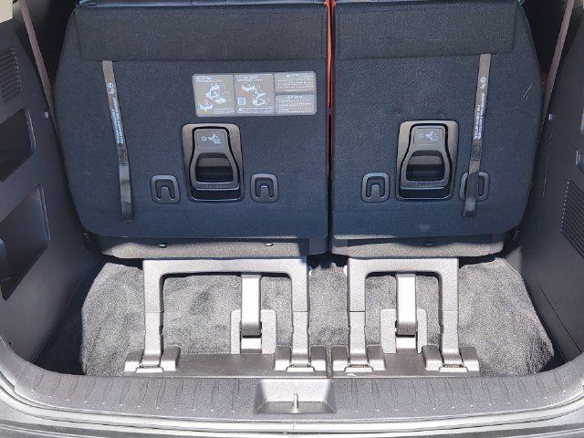 Certified 2026 Kia Carnival SX Prestige FWD image 35