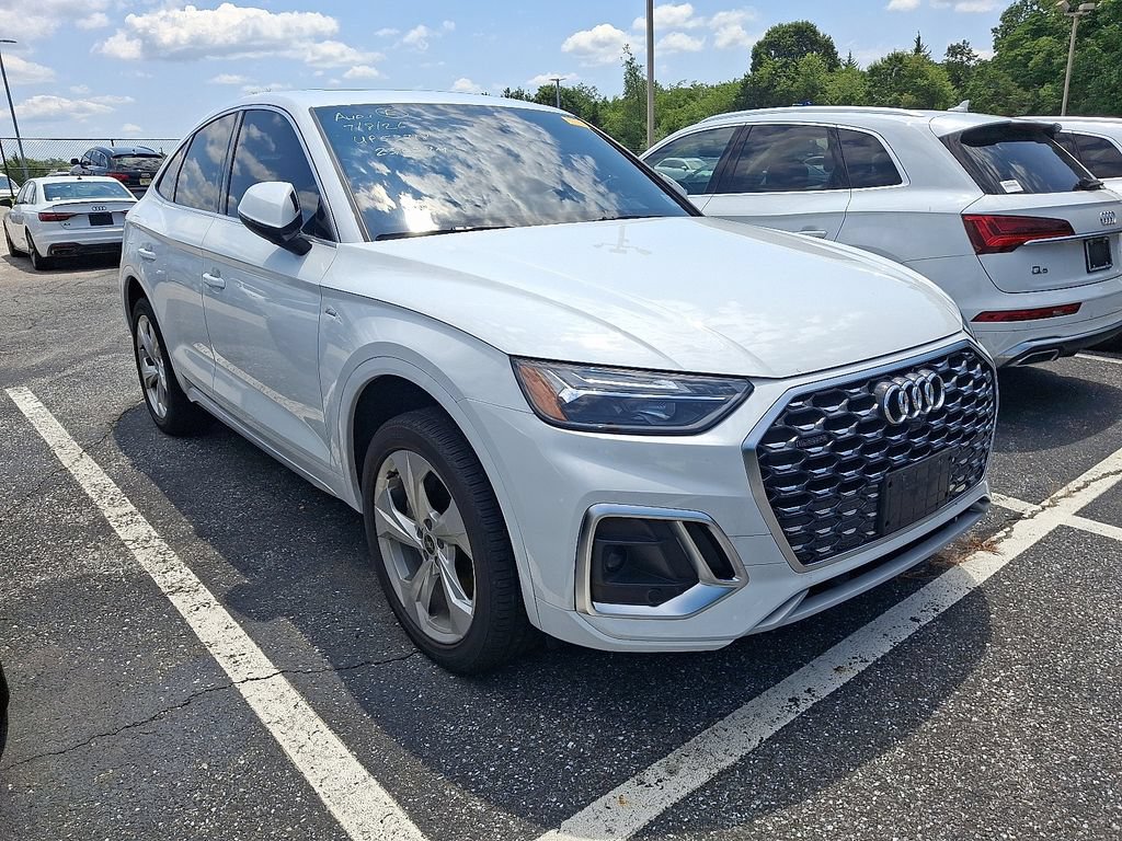 Used 2023 Audi Q5 2.0T Premium w/ Convenience Package AWD/4WD image 3