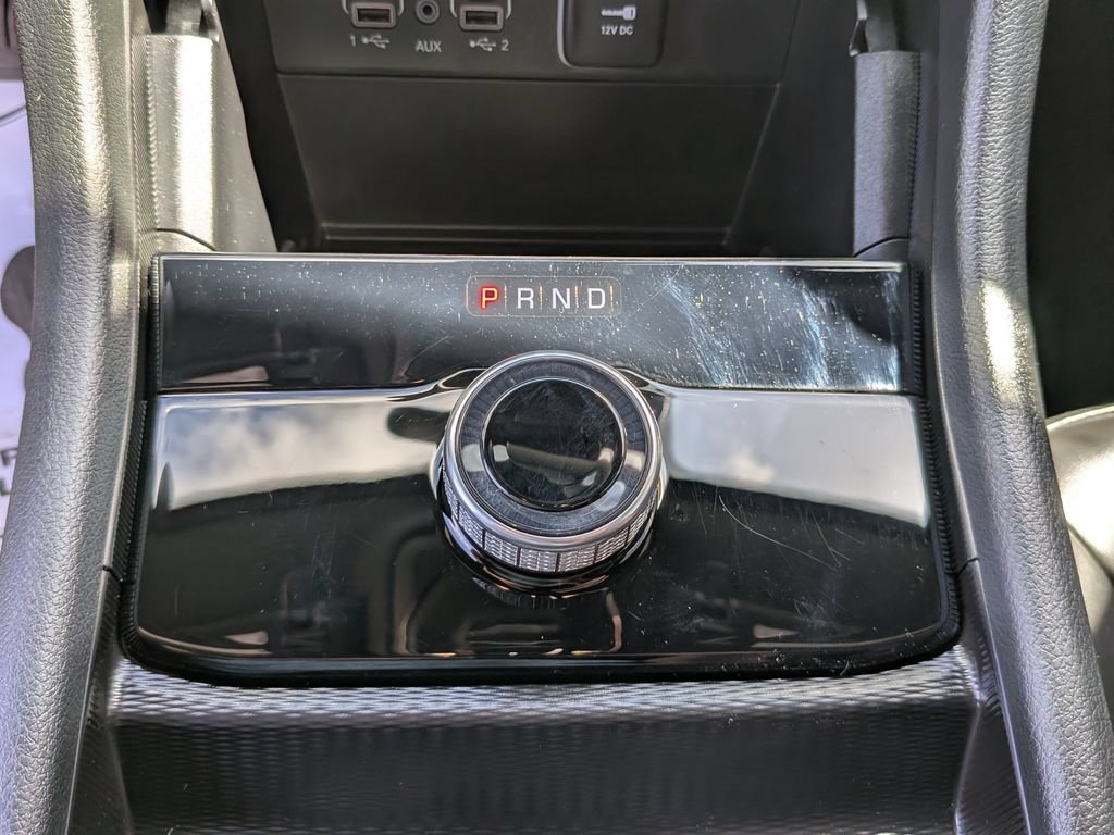 Used 2025 Jeep Grand Cherokee L Limited w/ Black Appearance Package RWD image 29