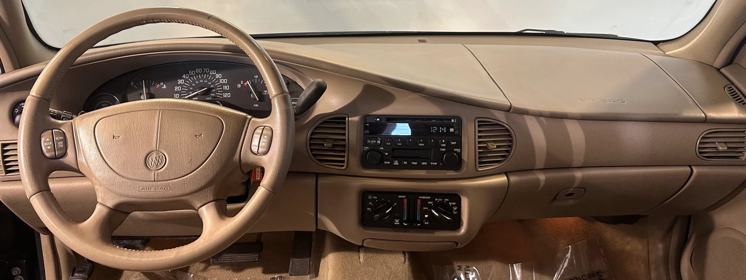 Used 2004 Buick Century Custom FWD image 26