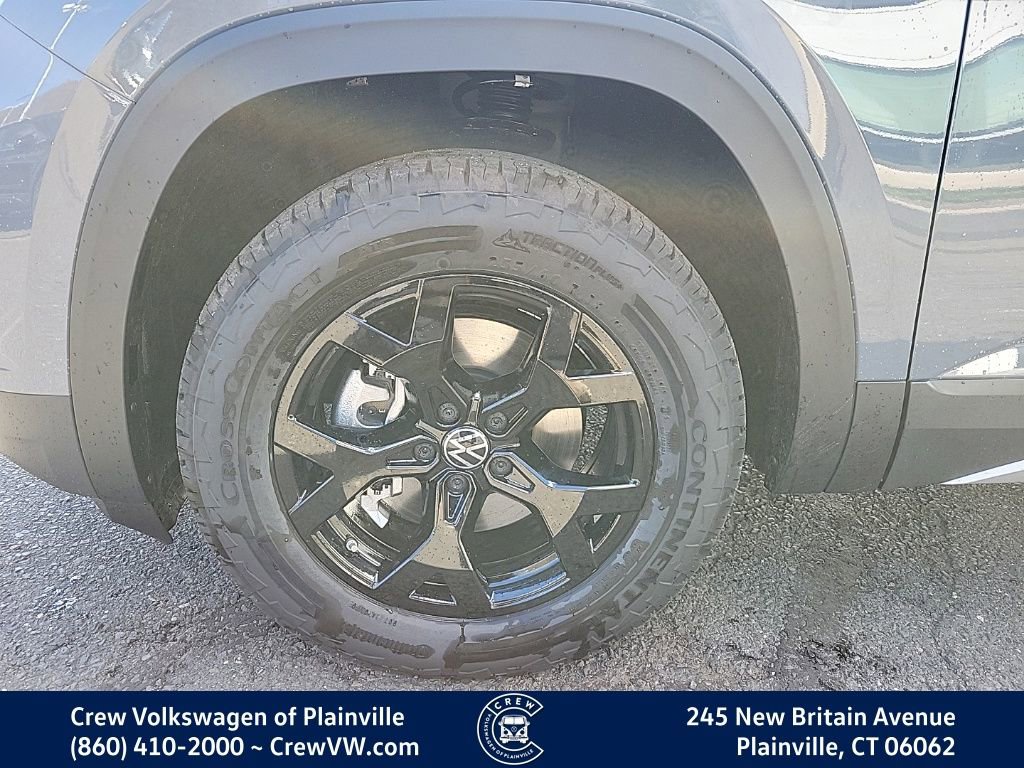 New 2026 Volkswagen Atlas Peak Edition image 17