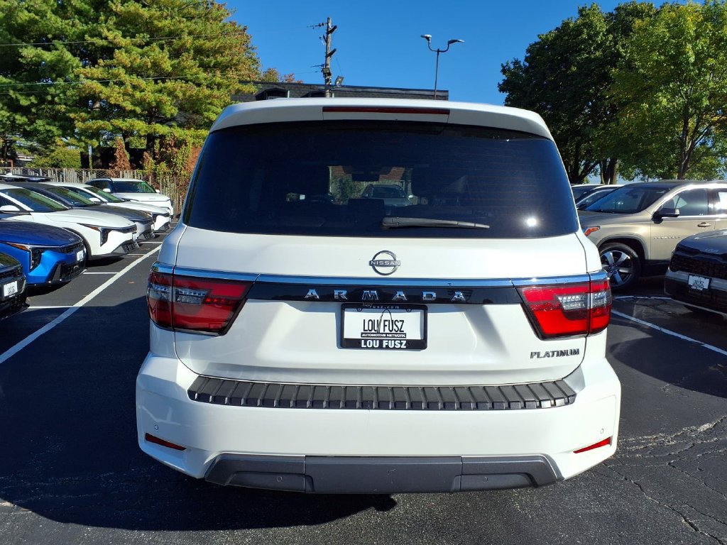 Used 2023 Nissan Armada Platinum w/ Captain's Chairs Package AWD/4WD image 33