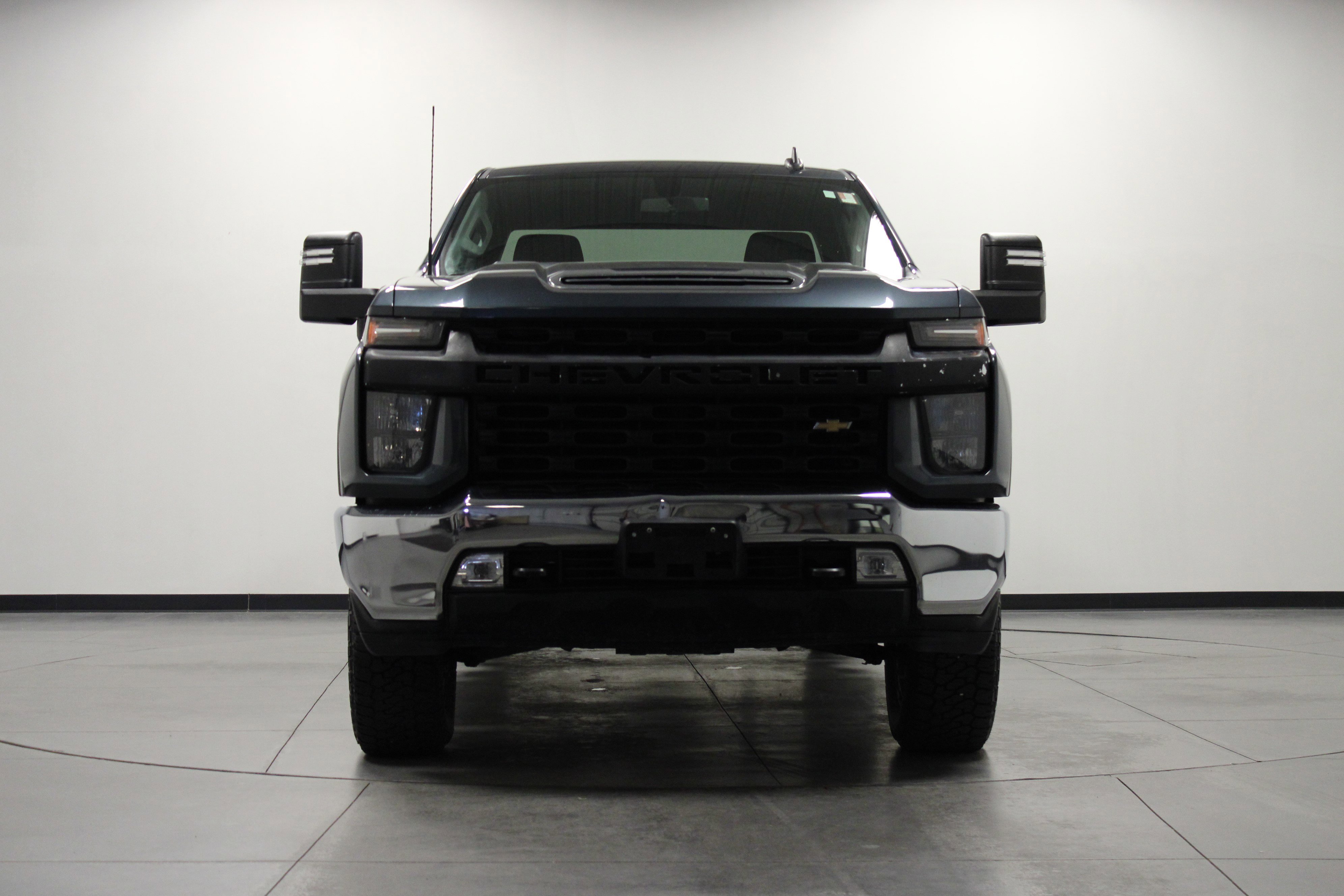 Used 2020 Chevrolet Silverado 2500 LT image 9