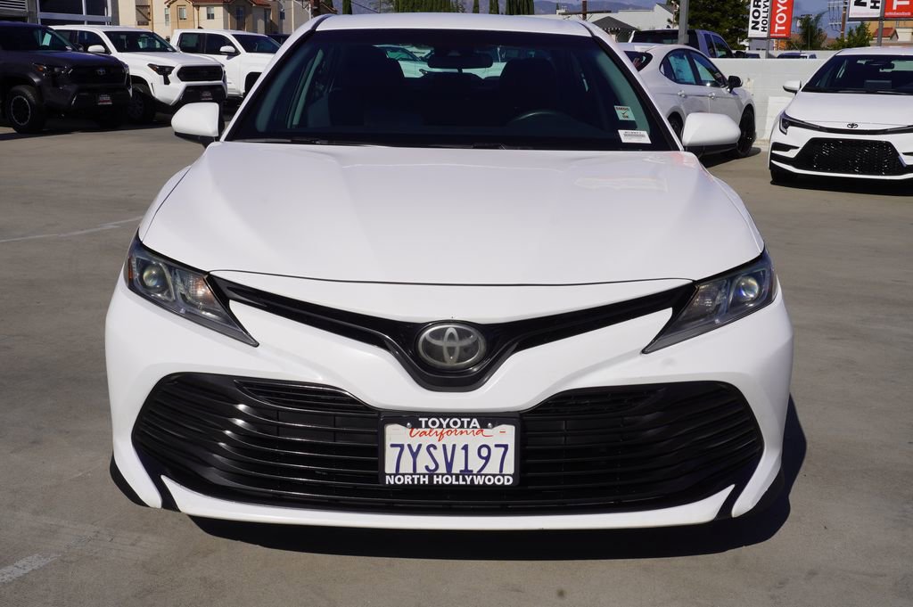 Certified 2018 Toyota Camry LE FWD image 3