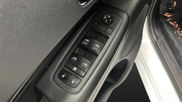 Used 2022 Dodge Durango GT AWD/4WD image 21