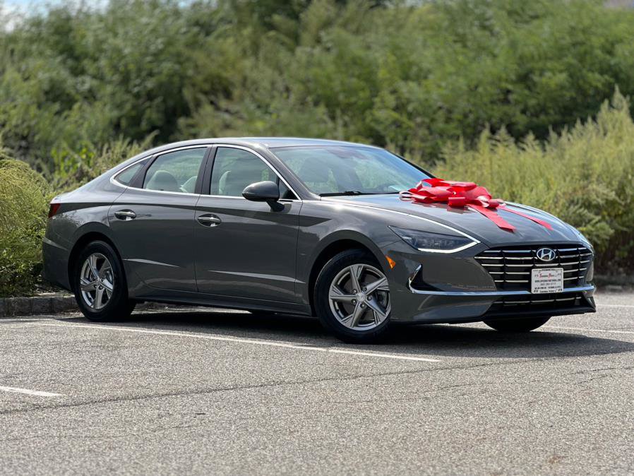 Used 2023 Hyundai Sonata SE w/ Preferred Accessory Package image 1