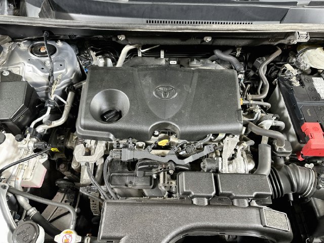 Used 2021 Toyota RAV4 XLE Premium AWD/4WD image 35