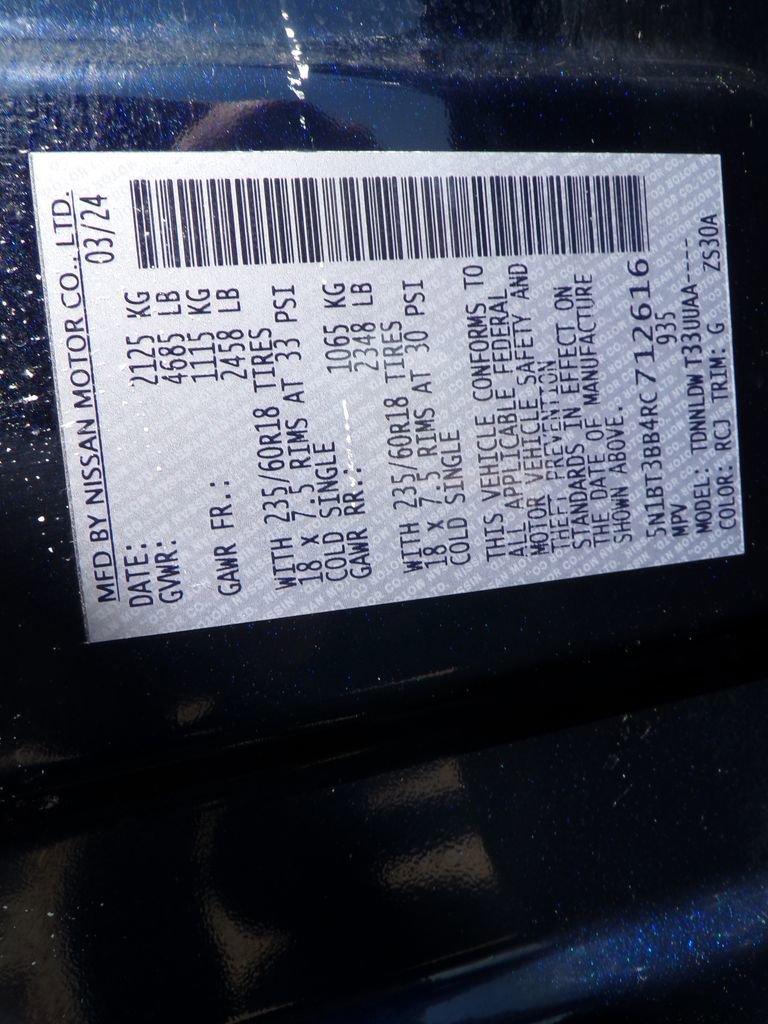 Used 2024 Nissan Rogue SV w/ SV Premium Package image 35