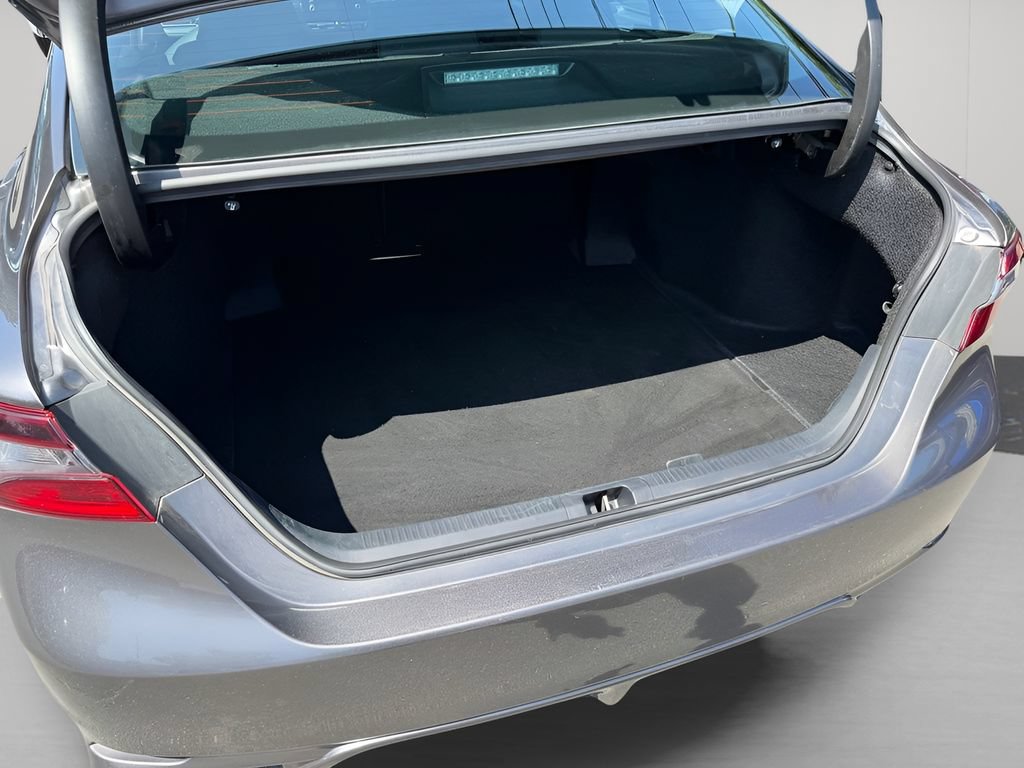 Used 2024 Toyota Camry SE FWD image 29