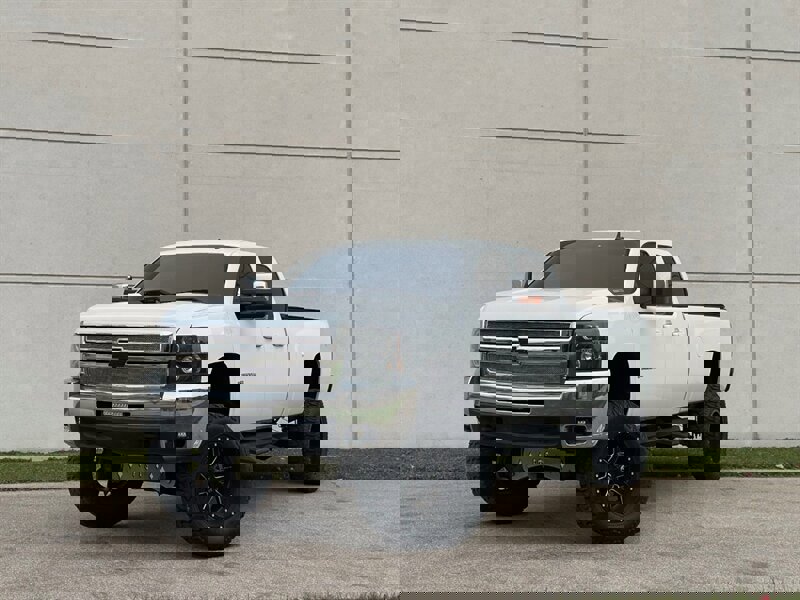Used 2009 Chevrolet Silverado 3500 LTZ w/ Suspension Package, Off-Road