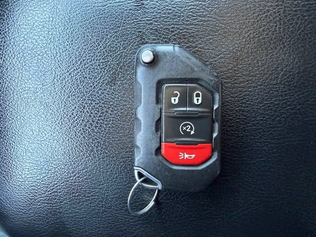 Used 2021 Jeep Wrangler Unlimited Sport AWD/4WD image 25