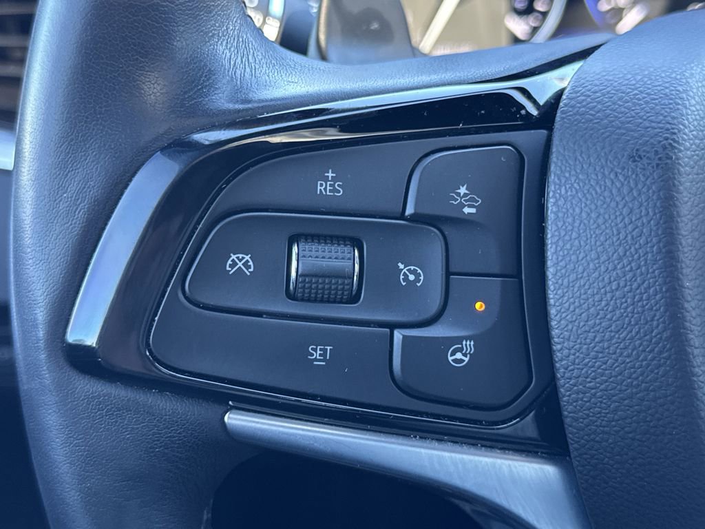 Used 2023 Buick Enclave Avenir image 26