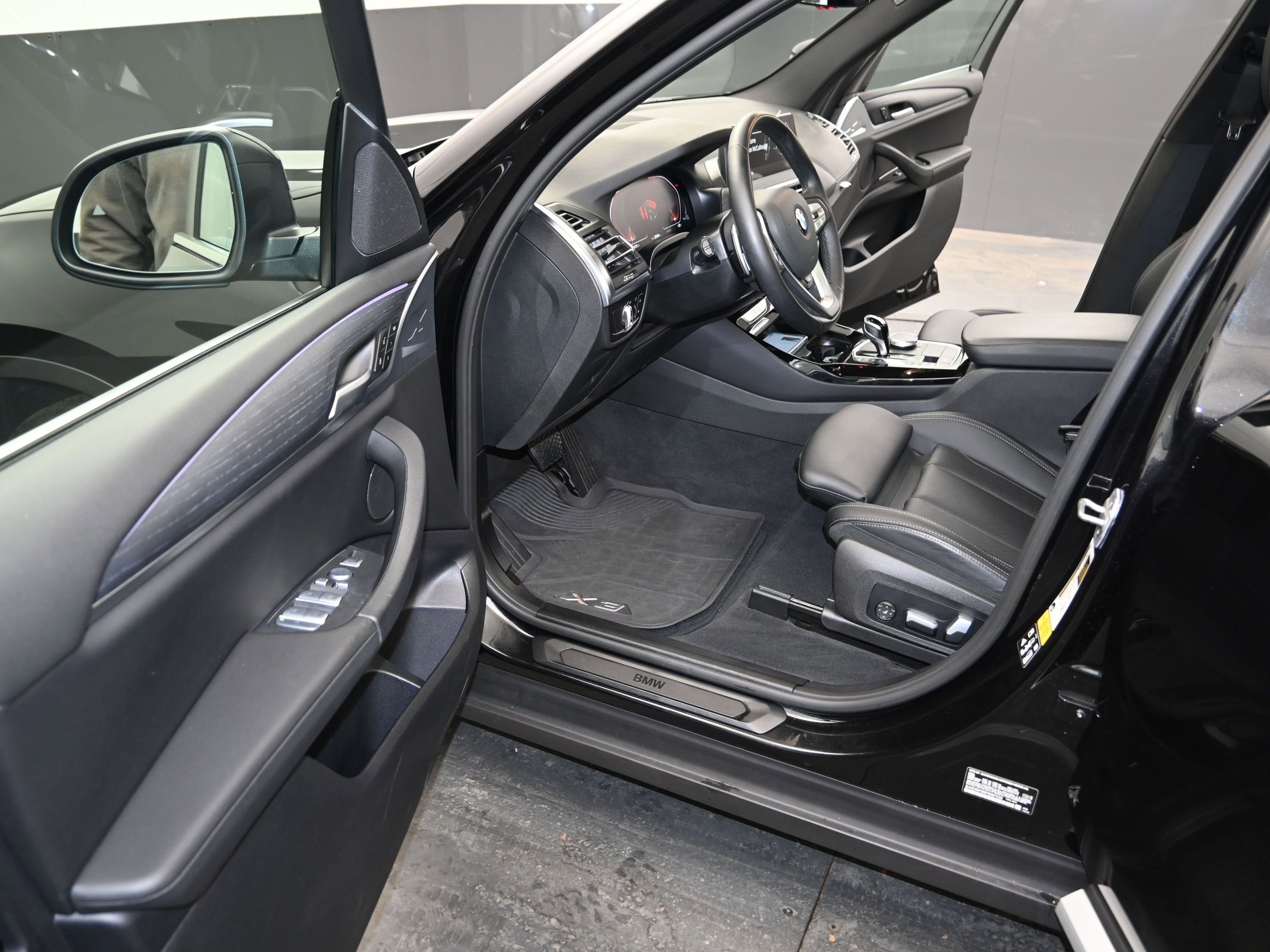 Used 2023 BMW X3 xDrive30i w/ Convenience Package image 15