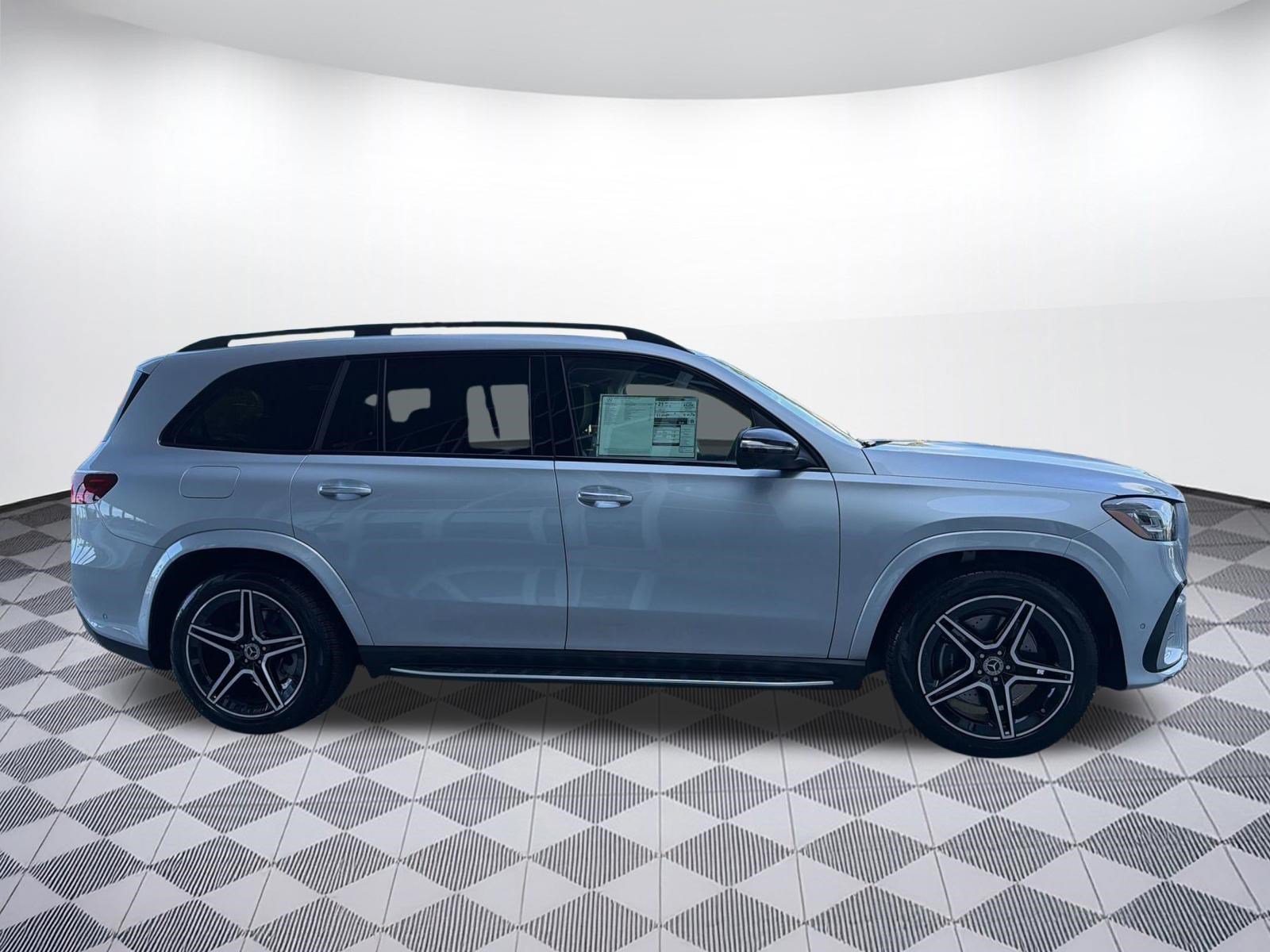 Used 2026 Mercedes-Benz GLS 450 4MATIC image 8