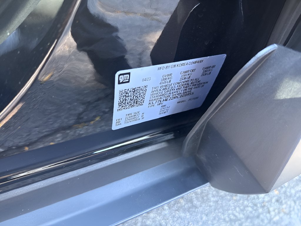 Used 2024 Chevrolet Trax LT FWD image 28