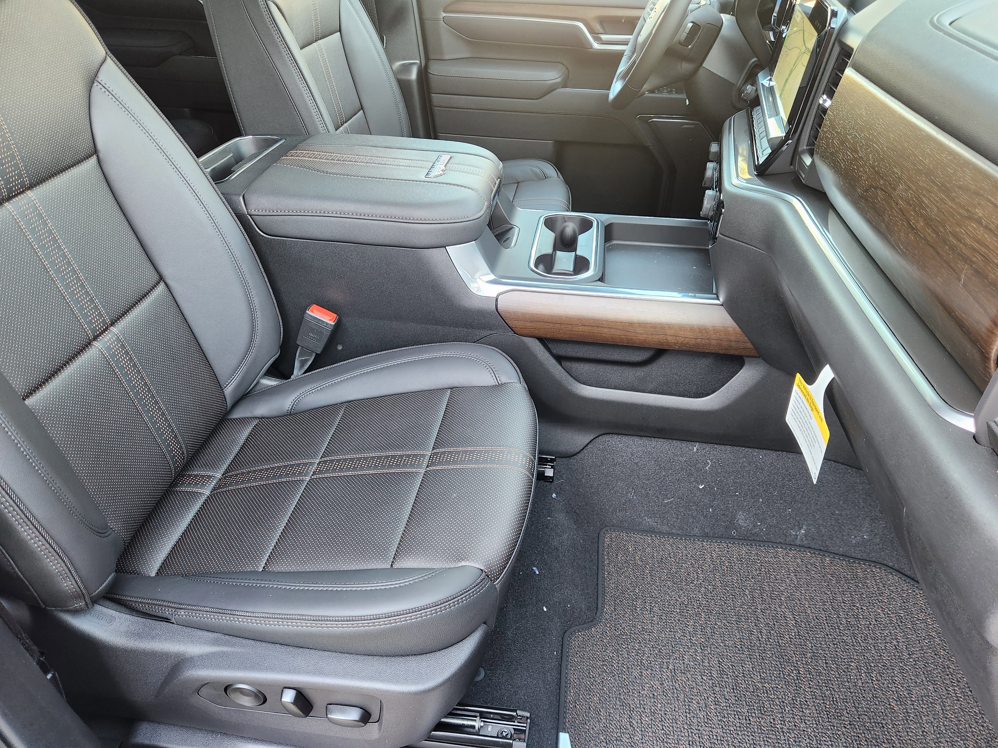 New 2026 Chevrolet Silverado 3500 High Country w/ High Country Premium Package image 19