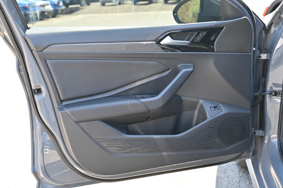 Used 2019 Volkswagen Jetta GLI FWD image 21