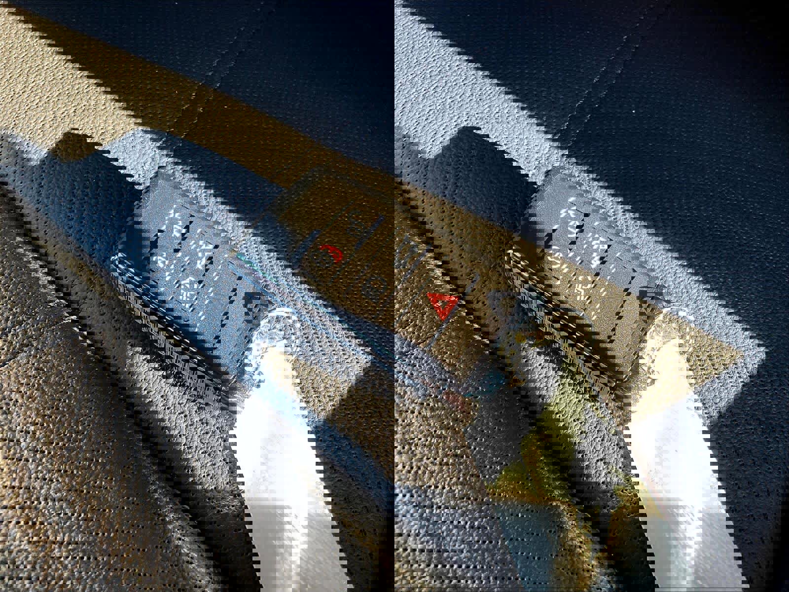 New 2025 Land Rover Range Rover Velar Dynamic SE AWD/4WD image 35