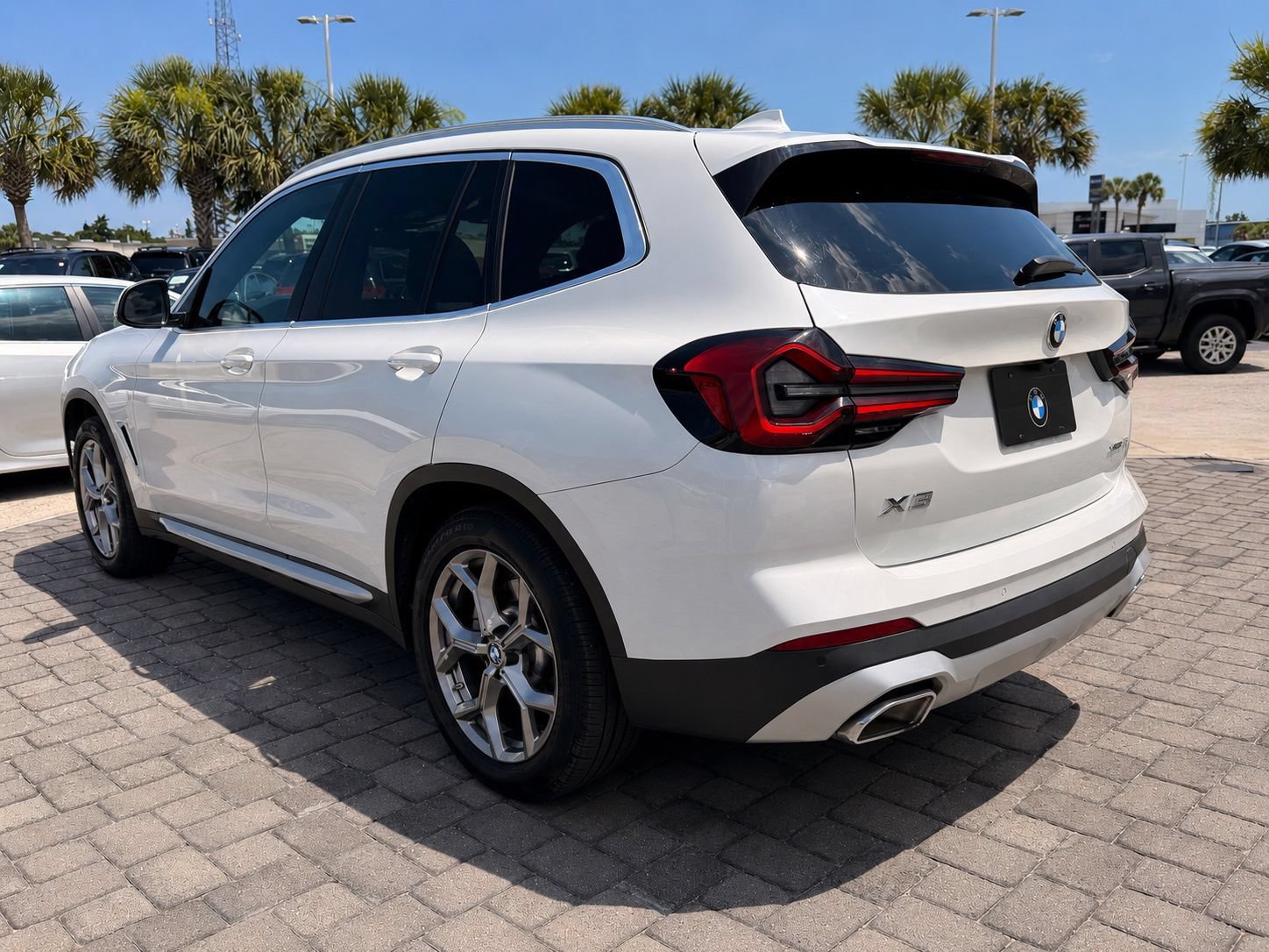Used 2022 BMW X3 xDrive30i AWD/4WD image 11