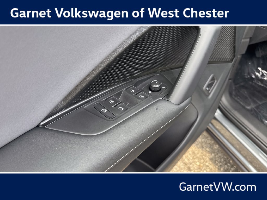 New 2026 Volkswagen Tiguan SE AWD/4WD image 11