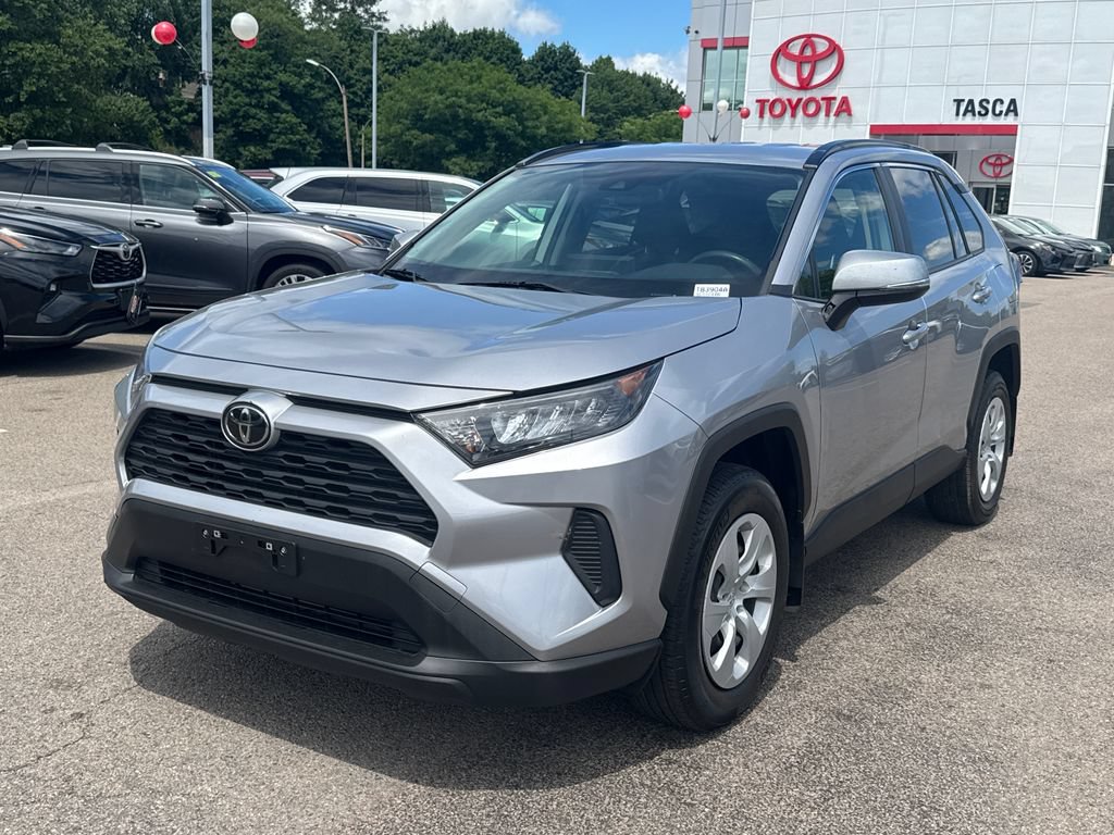 Used 2019 Toyota RAV4 LE w/ All Weather Liner Package AWD/4WD image 3